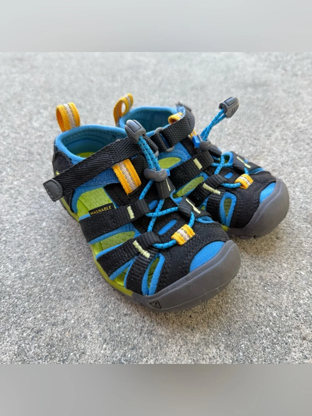 Keen kids' Seacamp II CNX sandals size 2 unisex size 8 toddler outdoor camping